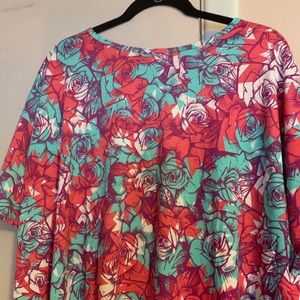 Lula Roe Irma NWT roses size medium